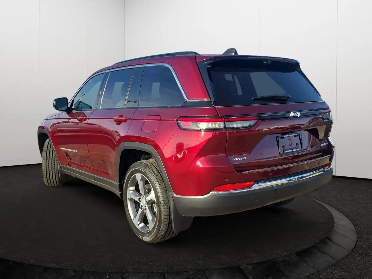 Jeep Grand Cherokee снимка Jeep Grand Cherokee