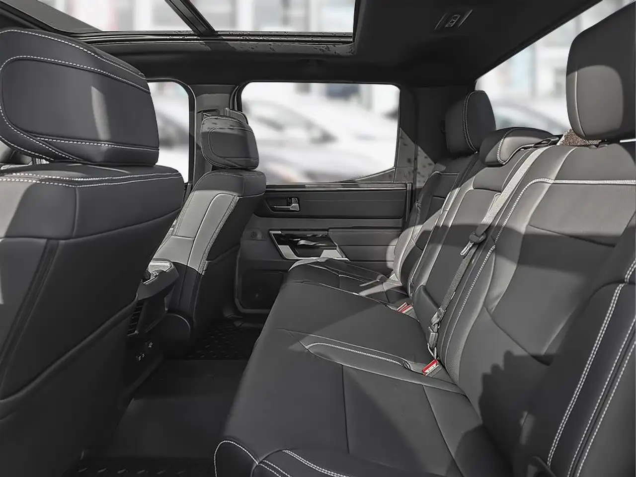 Toyota Tundra снимка Toyota Tundra
