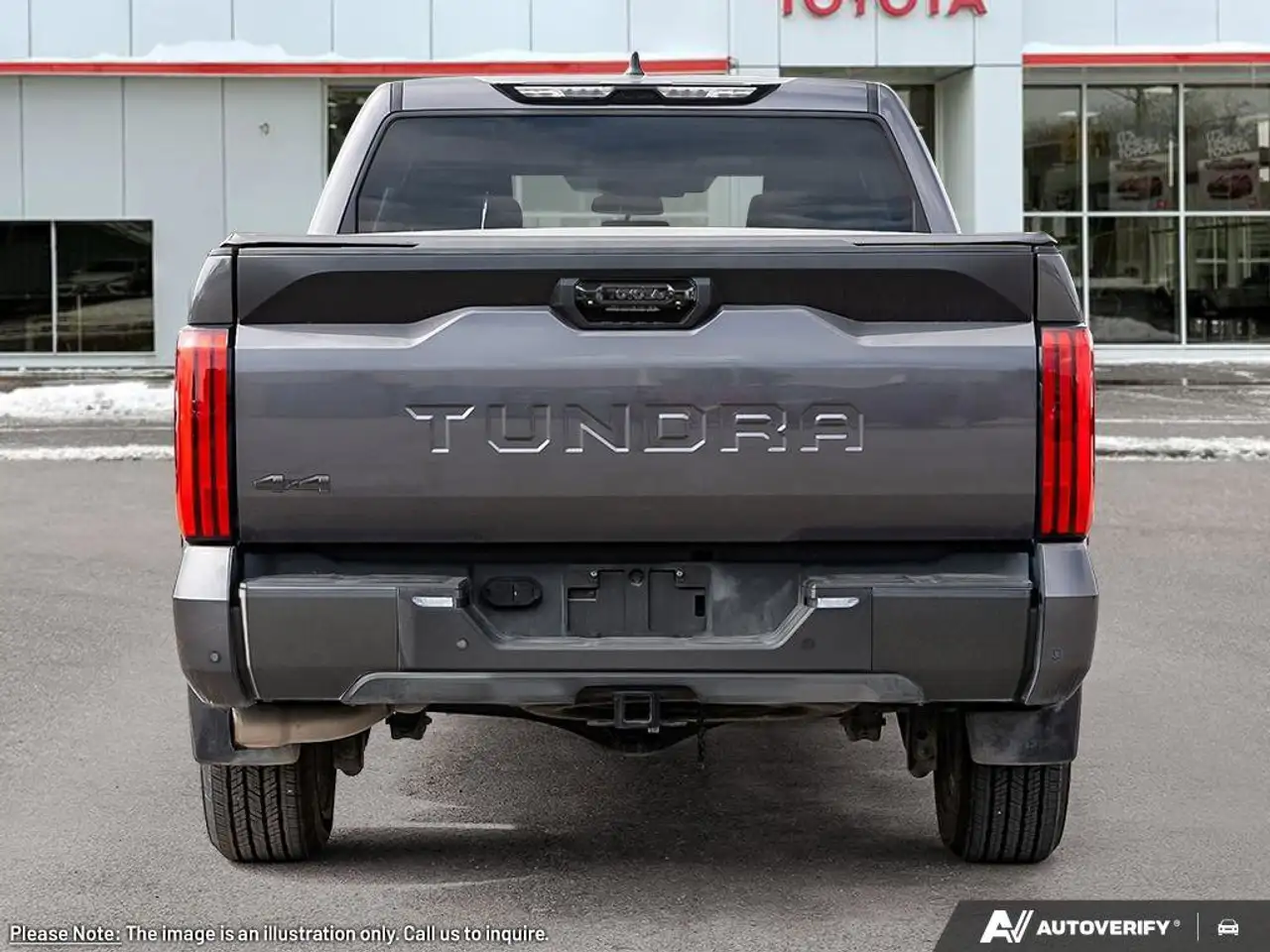 Toyota Tundra снимка Toyota Tundra