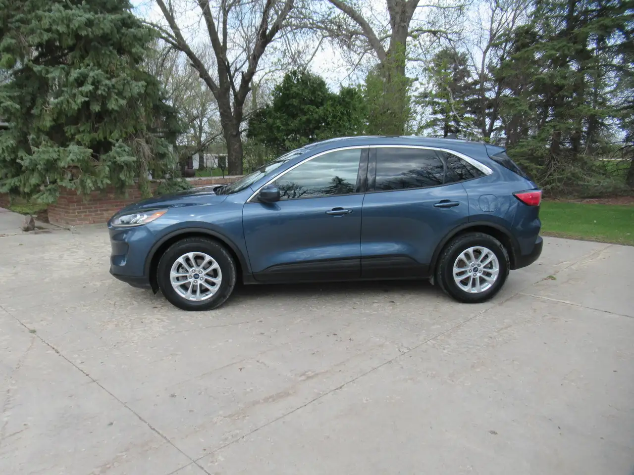 Ford Escape photo Ford Escape