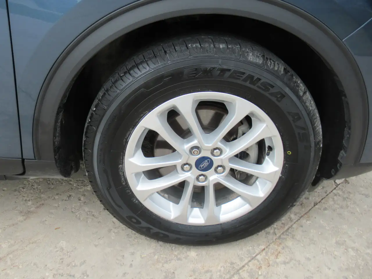 Ford Escape photo Ford Escape