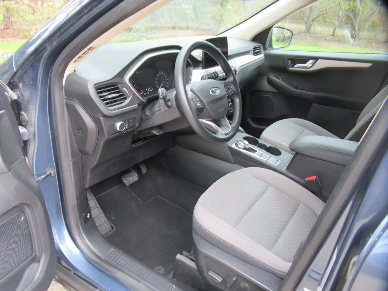 Ford Escape photo Ford Escape