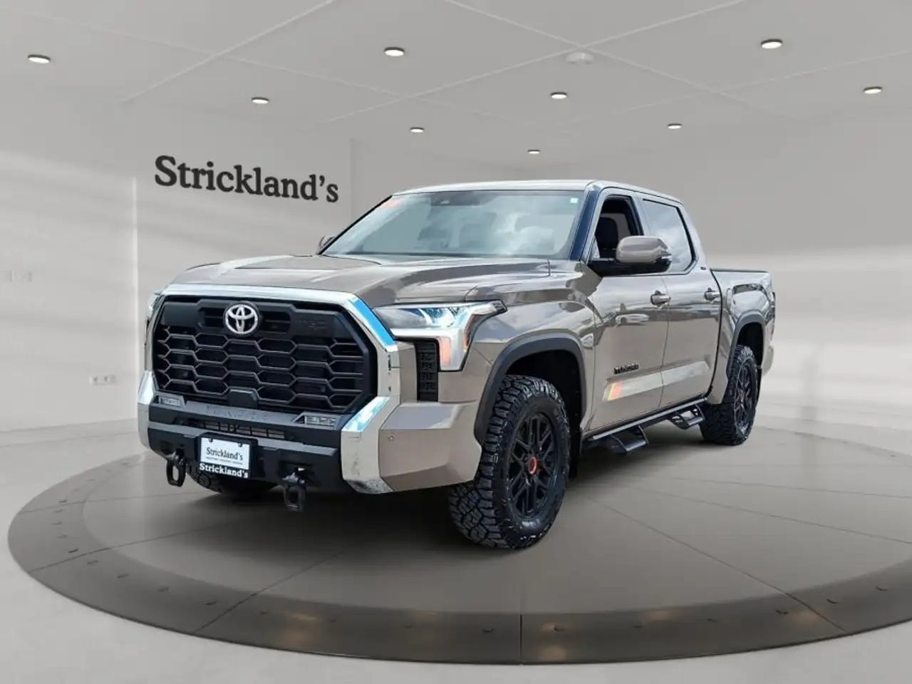 Toyota Tundra снимка Toyota Tundra