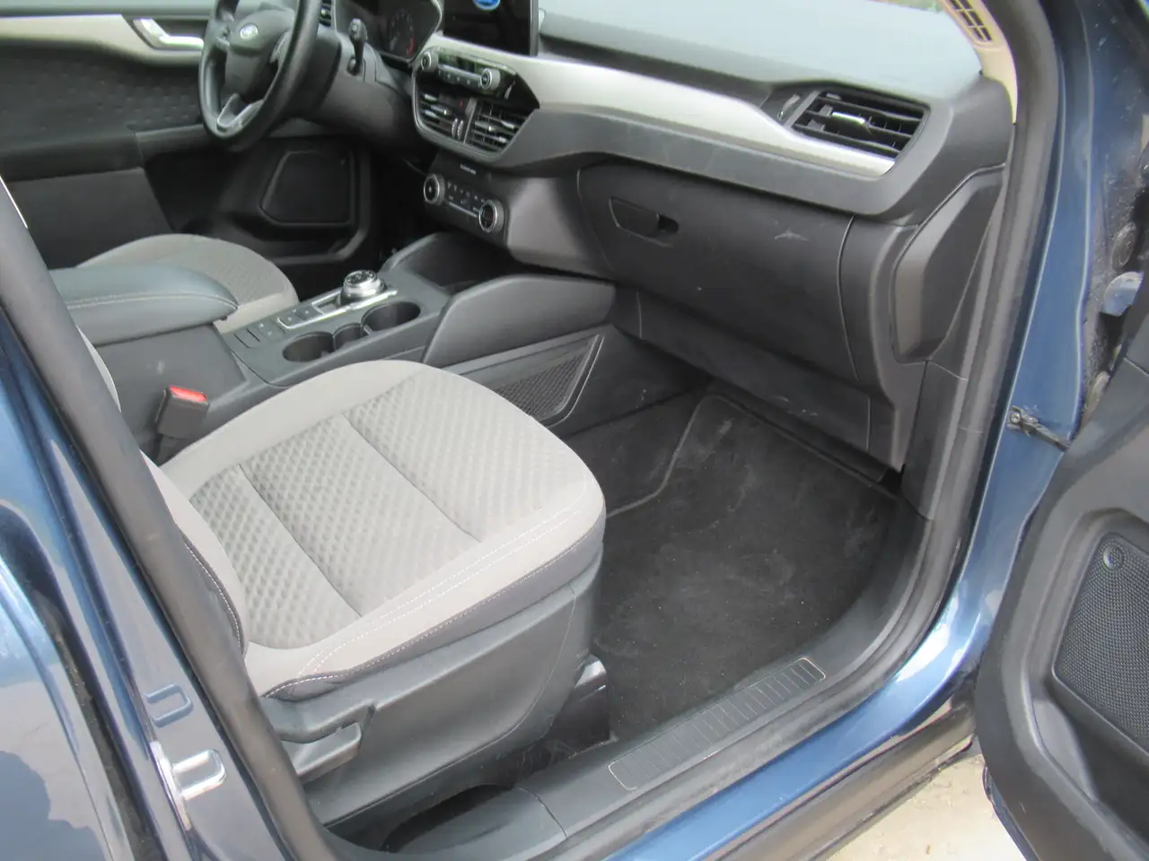Ford Escape photo Ford Escape