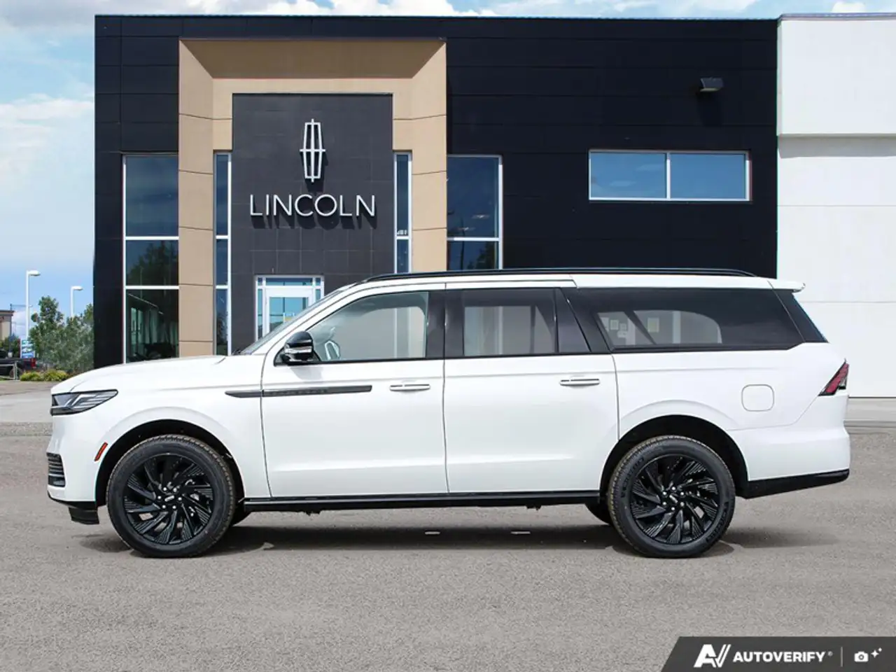 Lincoln Navigator photo Lincoln Navigator