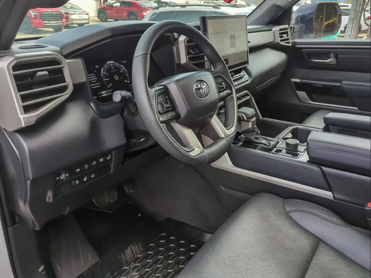 Toyota Tundra снимка Toyota Tundra