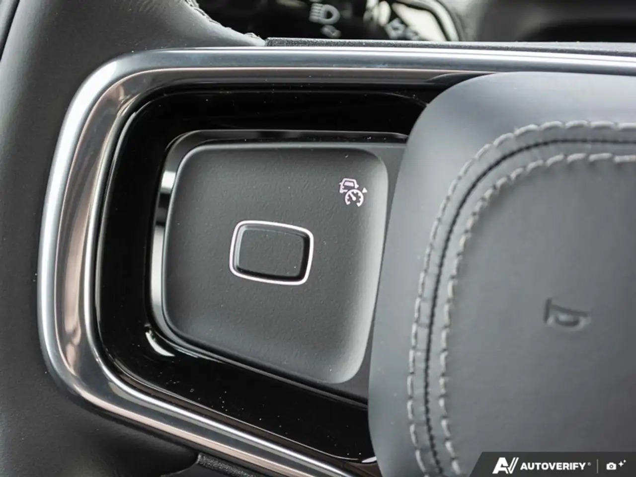 Lincoln Navigator photo Lincoln Navigator