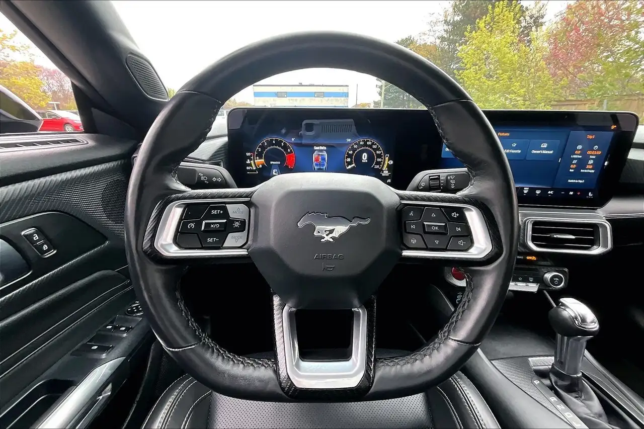 Ford Mustang снимка Ford Mustang