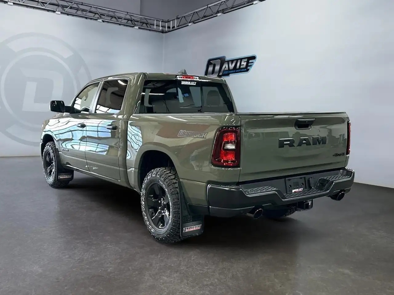 RAM 1500 снимка RAM 1500