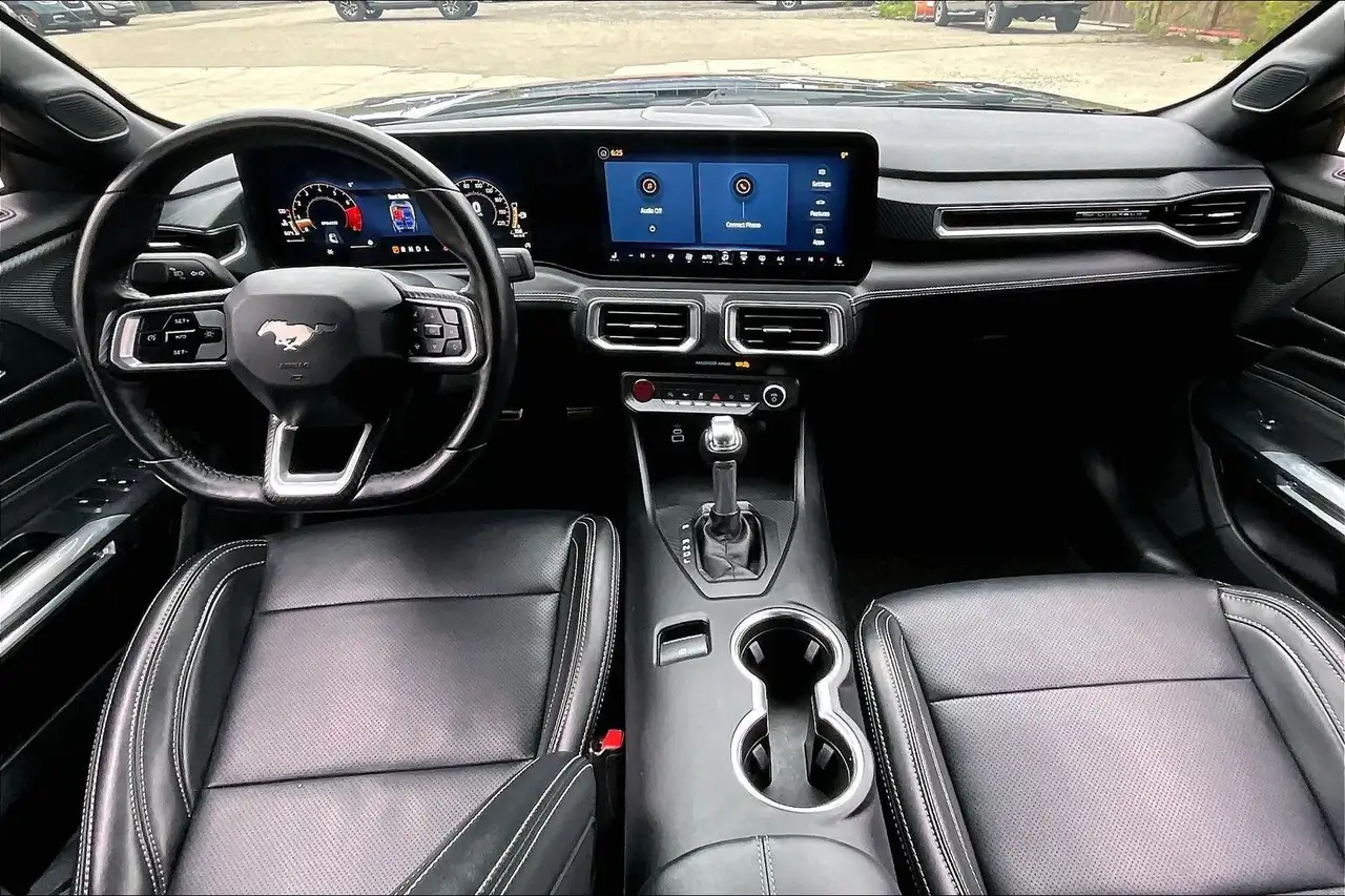 Ford Mustang снимка Ford Mustang