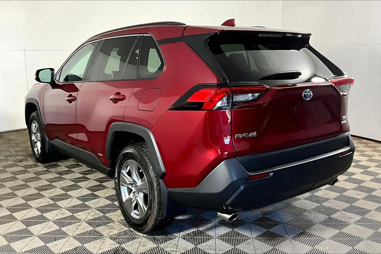 Toyota RAV 4 photo Toyota RAV 4