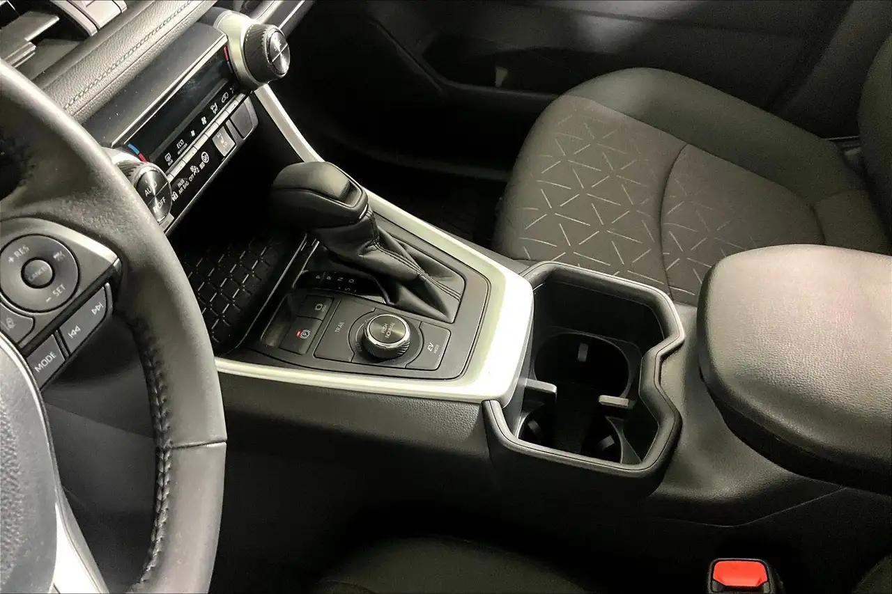 Toyota RAV 4 photo Toyota RAV 4