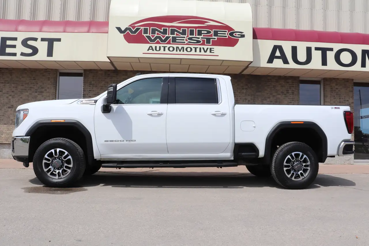 GMC Sierra 3500HD снимка GMC Sierra 3500HD