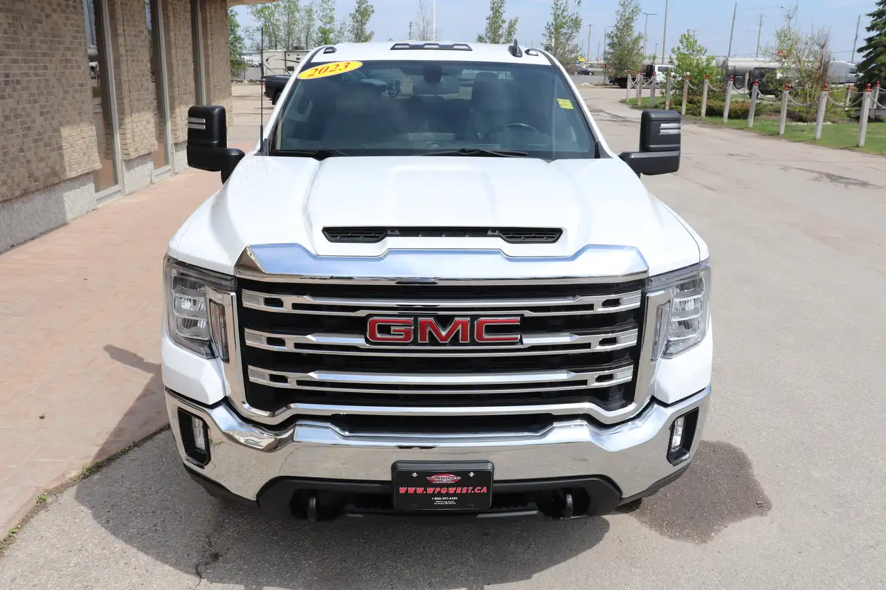 GMC Sierra 3500HD снимка GMC Sierra 3500HD