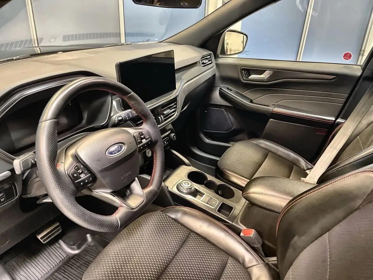 Ford Escape photo Ford Escape