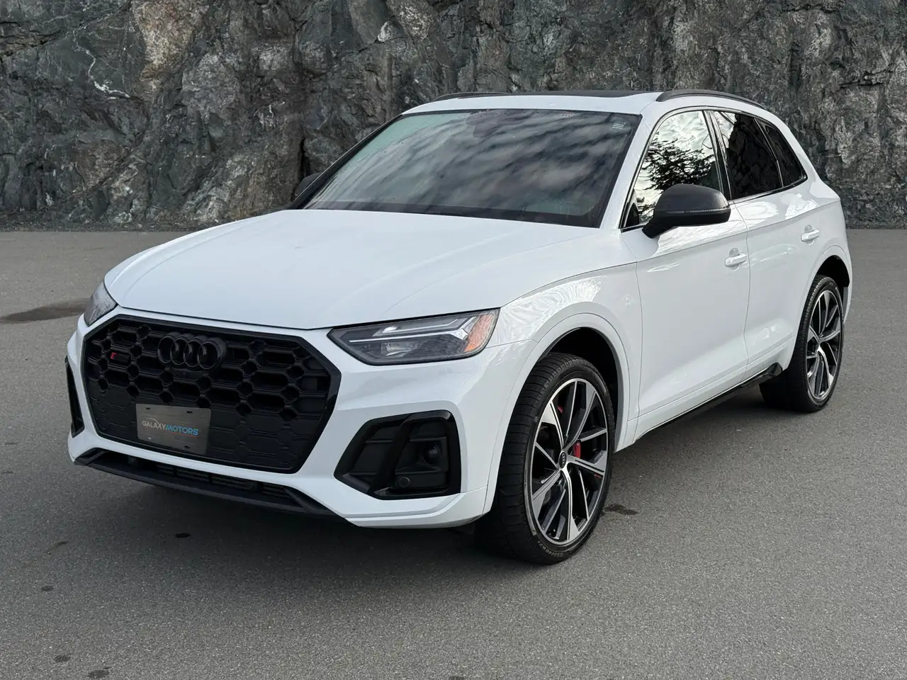 2022 Audi SQ5