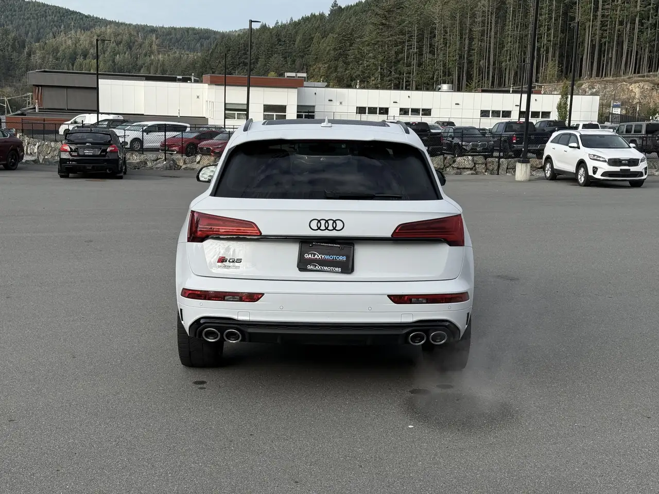 Audi SQ5 снимка Audi SQ5