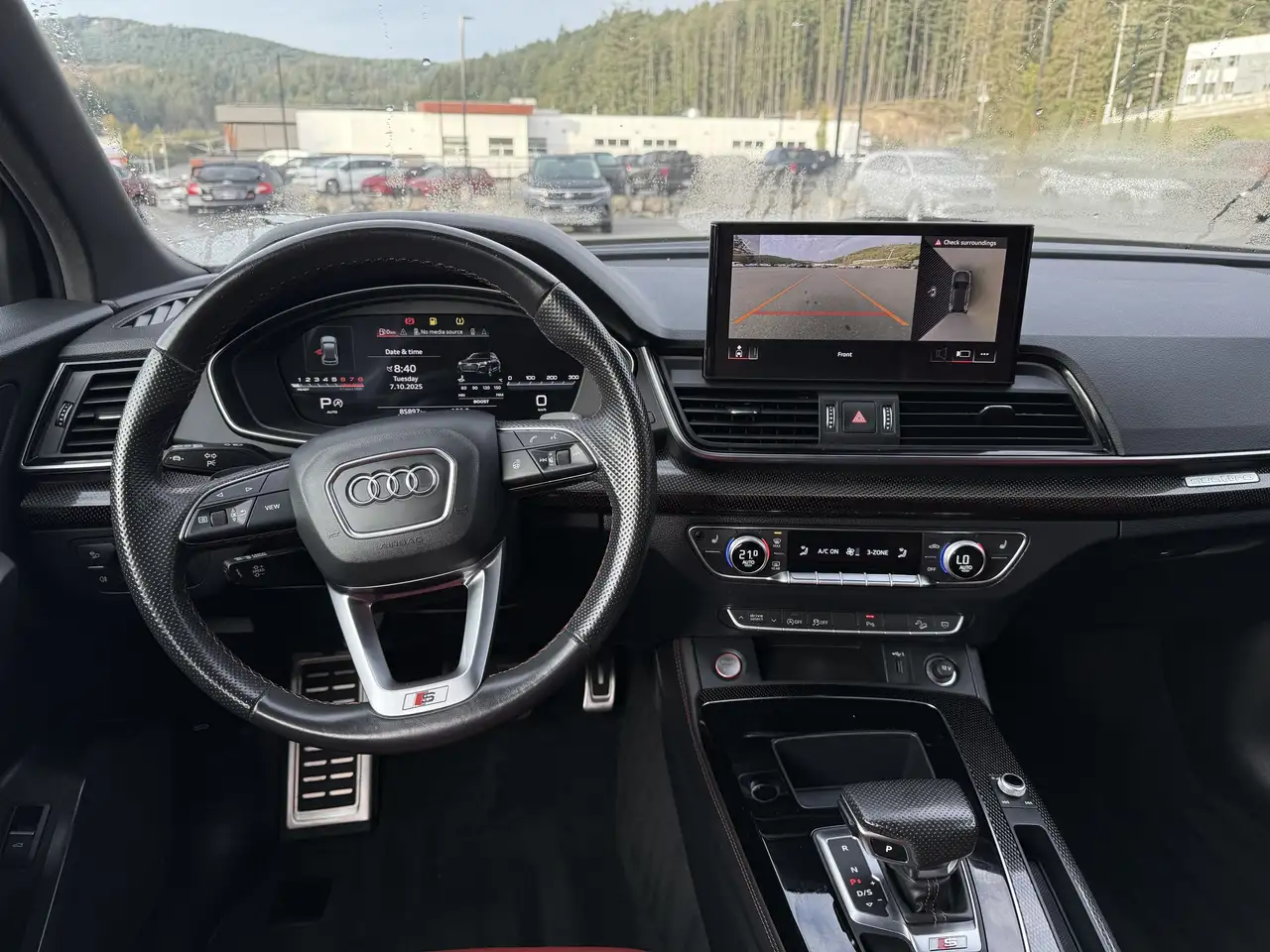 Audi SQ5 снимка Audi SQ5
