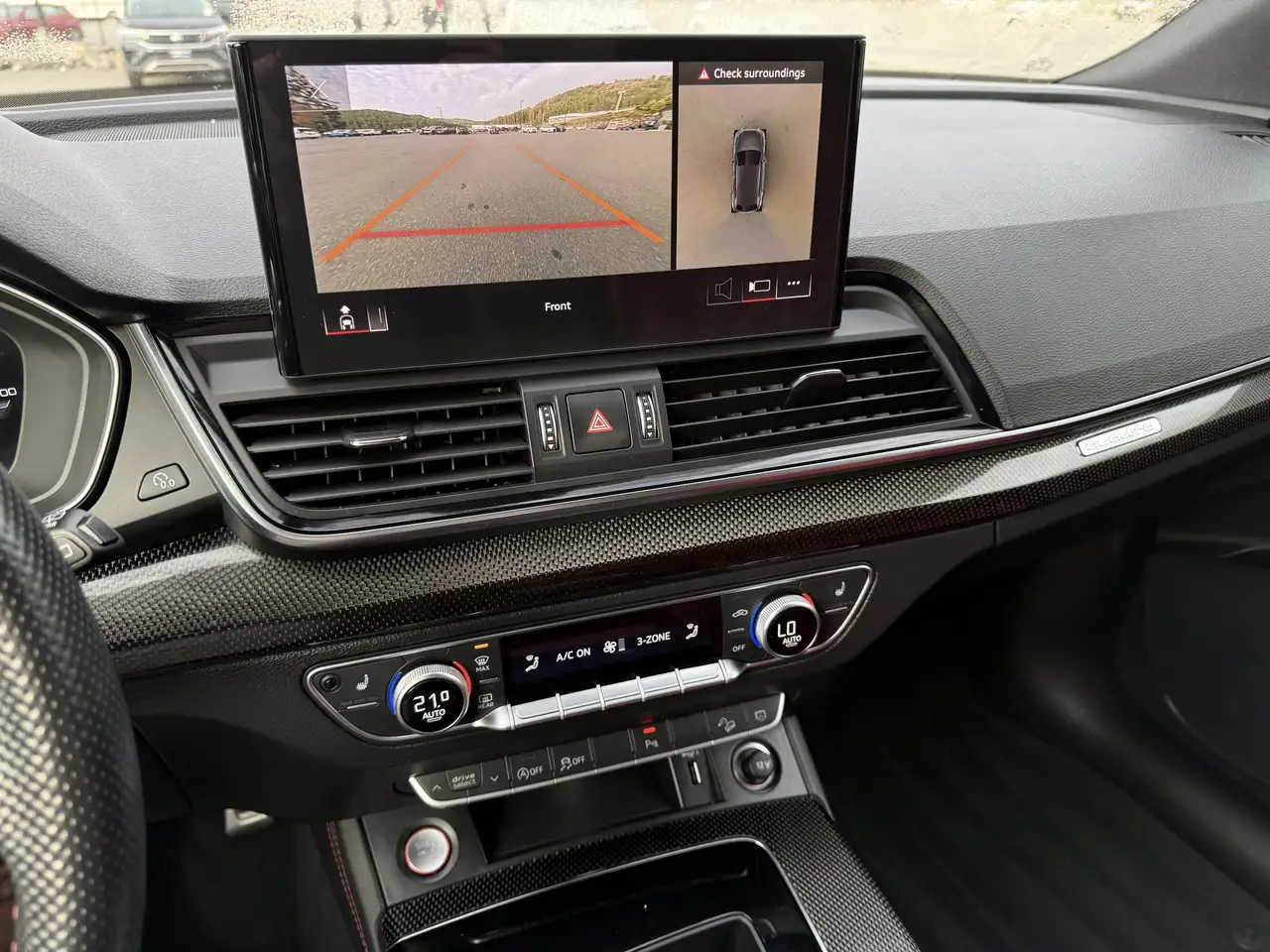 Audi SQ5 снимка Audi SQ5
