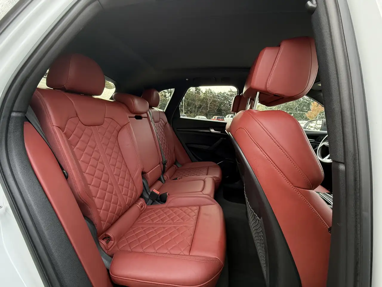 Audi SQ5 снимка Audi SQ5