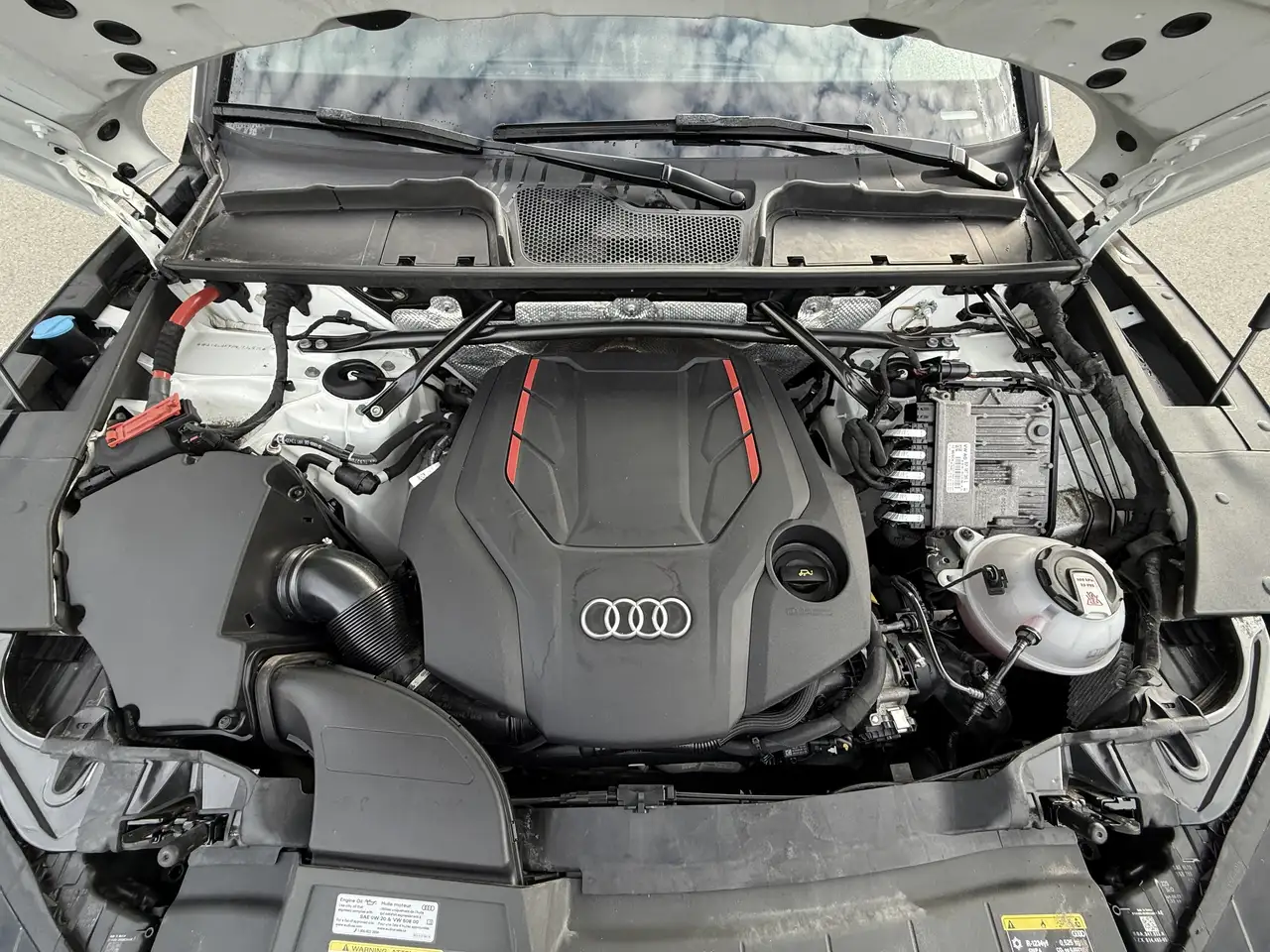 Audi SQ5 снимка Audi SQ5