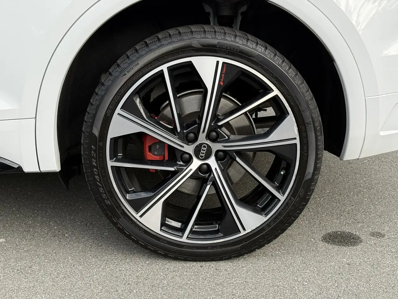 Audi SQ5 снимка Audi SQ5