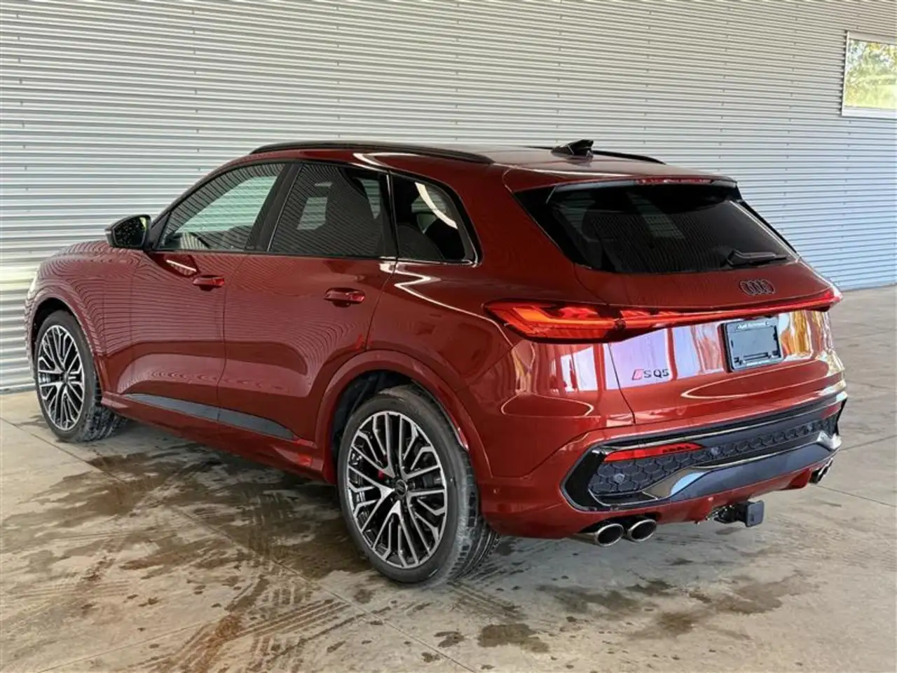 Audi SQ5 снимка Audi SQ5