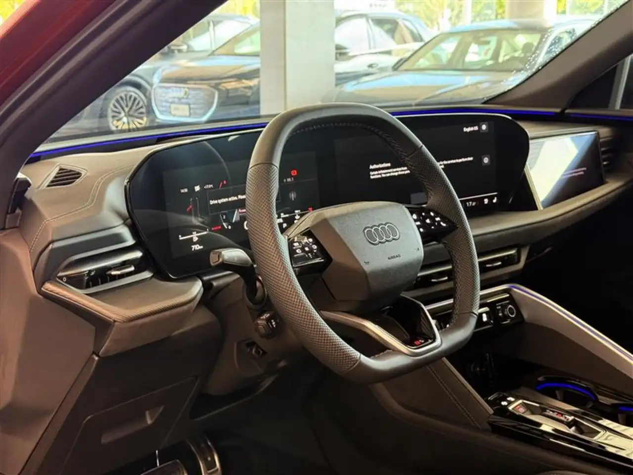 Audi SQ5 снимка Audi SQ5