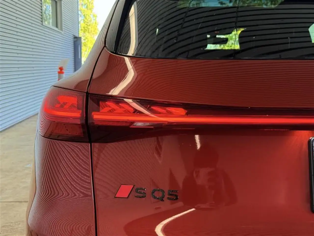 Audi SQ5 снимка Audi SQ5