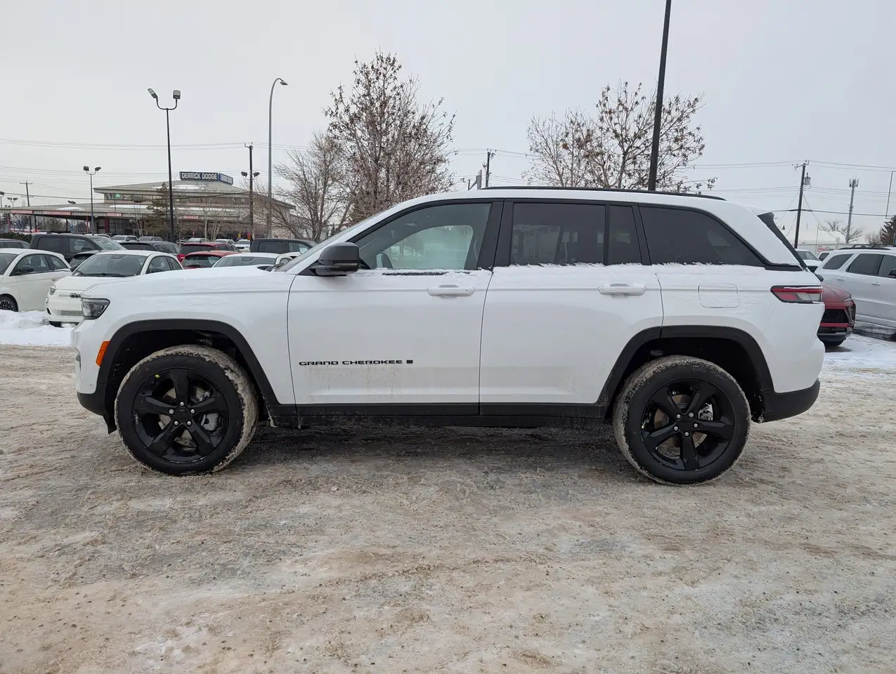 Jeep Grand Cherokee снимка Jeep Grand Cherokee