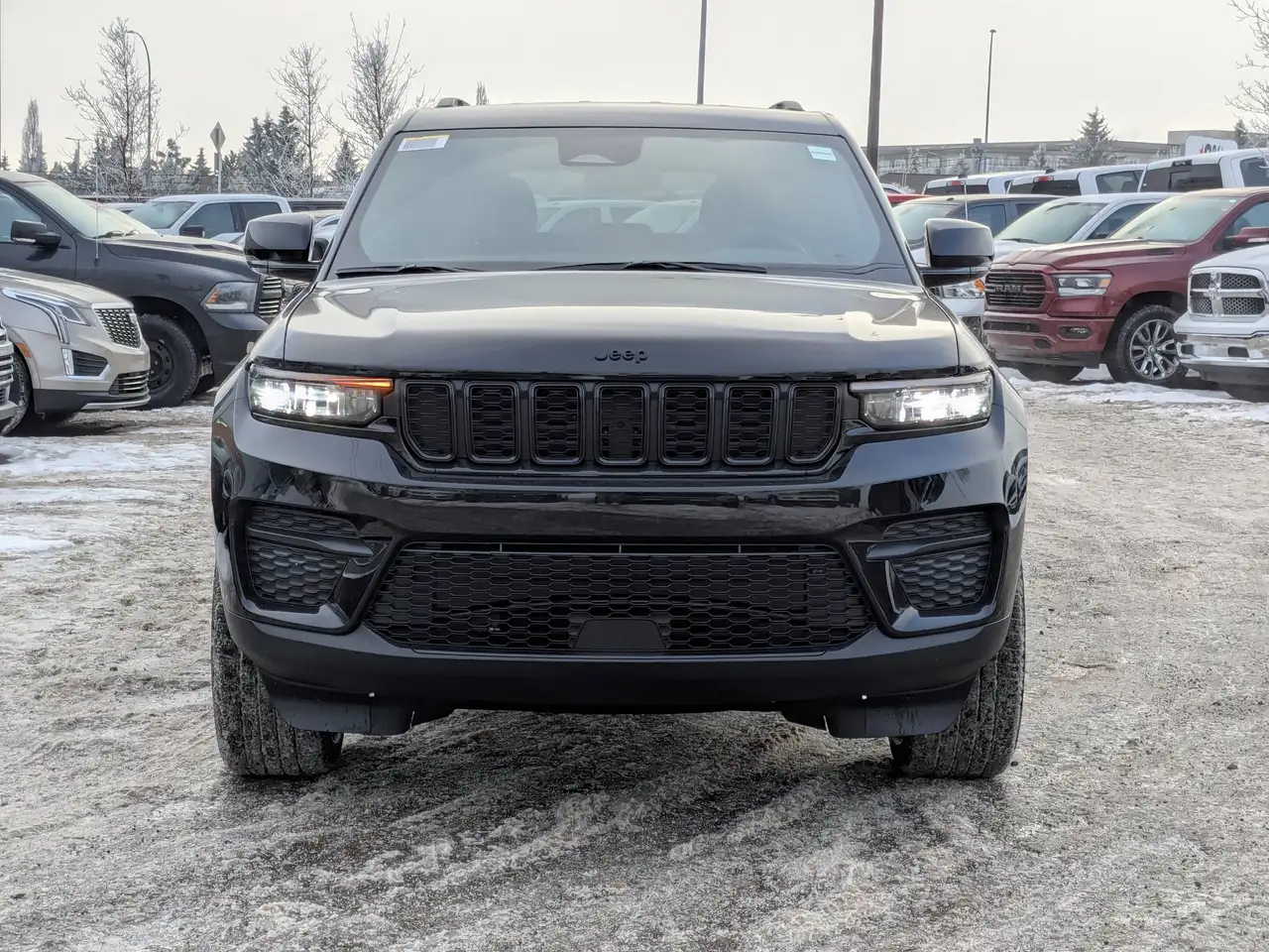 Jeep Grand Cherokee снимка Jeep Grand Cherokee