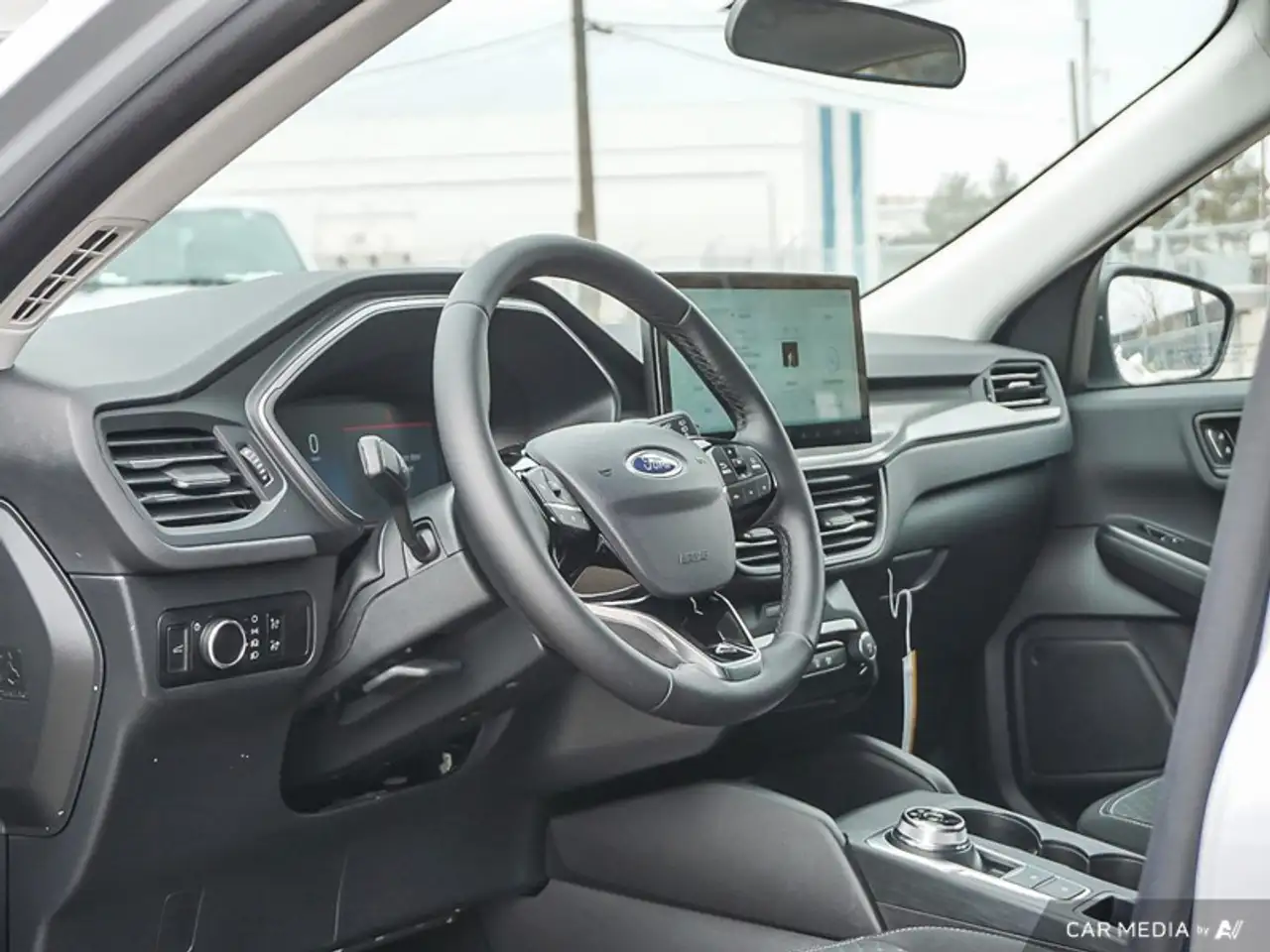 Ford Escape снимка Ford Escape