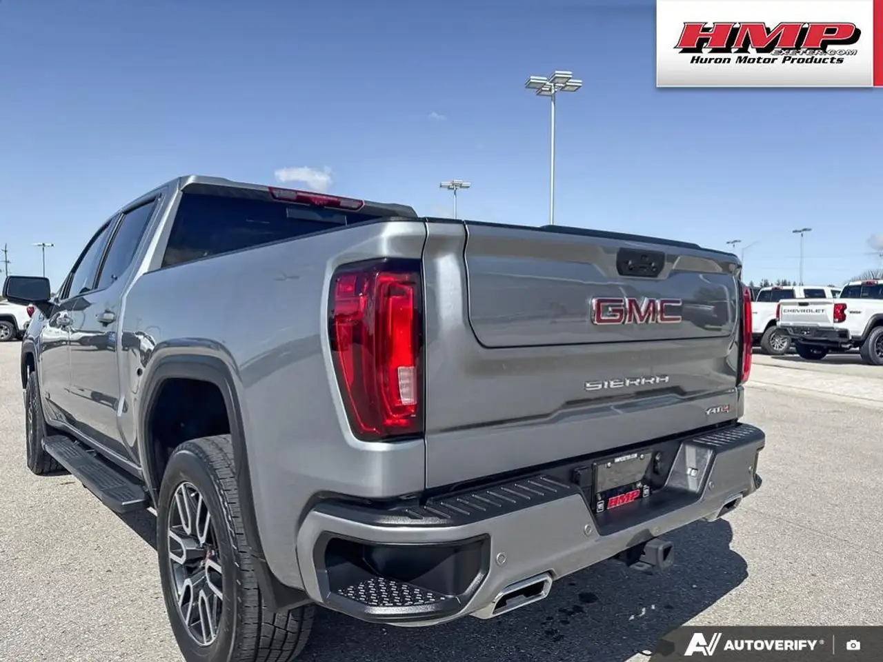 GMC Sierra 1500 снимка GMC Sierra 1500