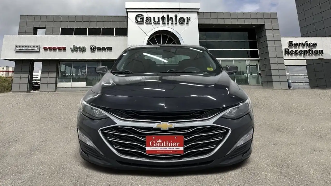 Chevrolet Malibu снимка Chevrolet Malibu