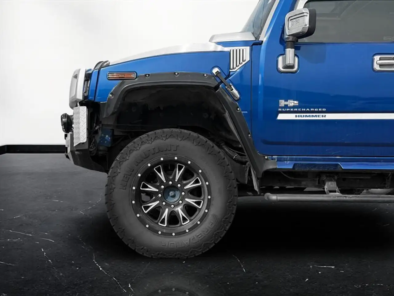 HUMMER H2 photo HUMMER H2