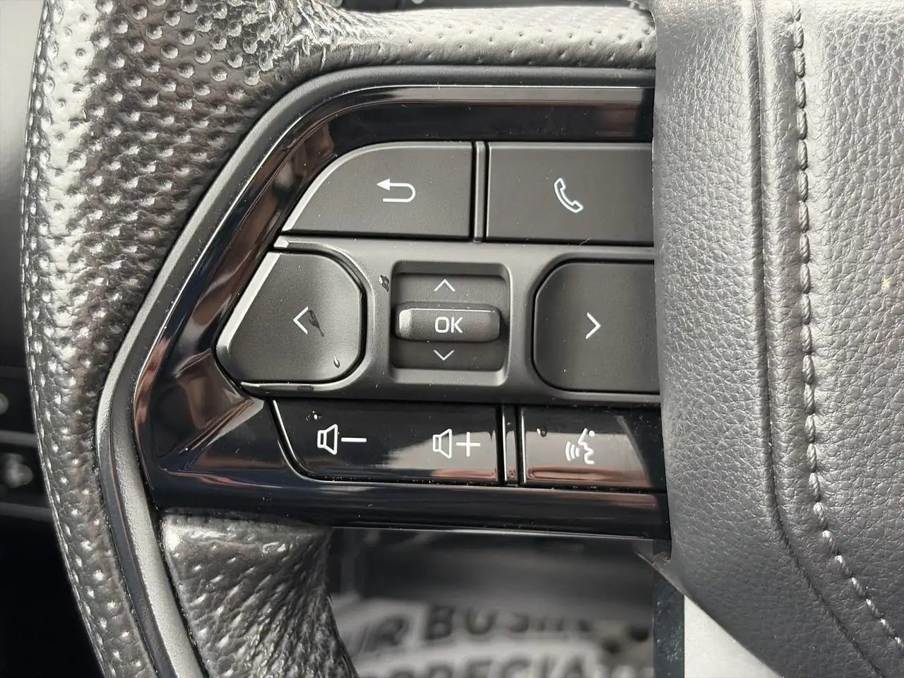 Toyota Tundra снимка Toyota Tundra