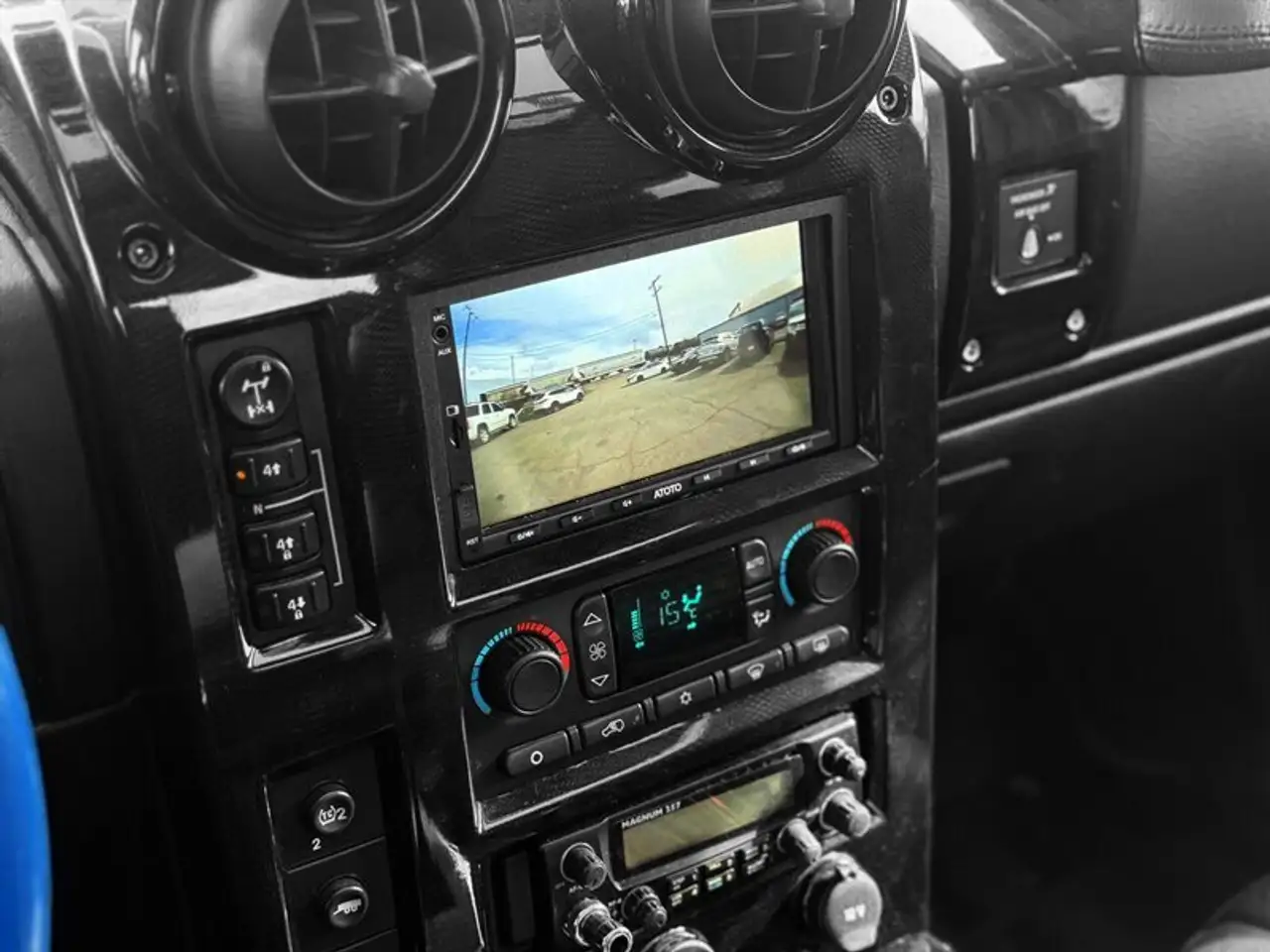 HUMMER H2 photo HUMMER H2