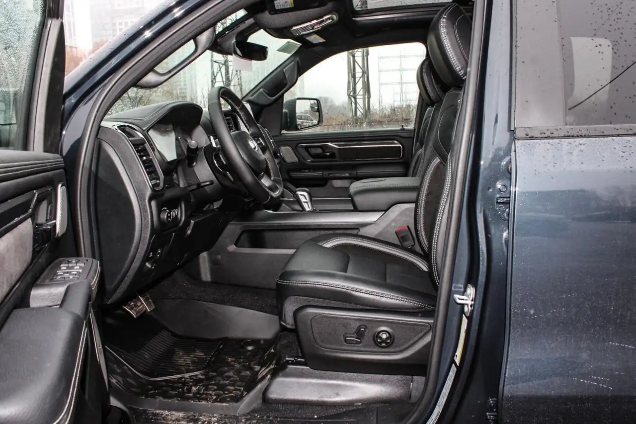 RAM 1500 photo RAM 1500