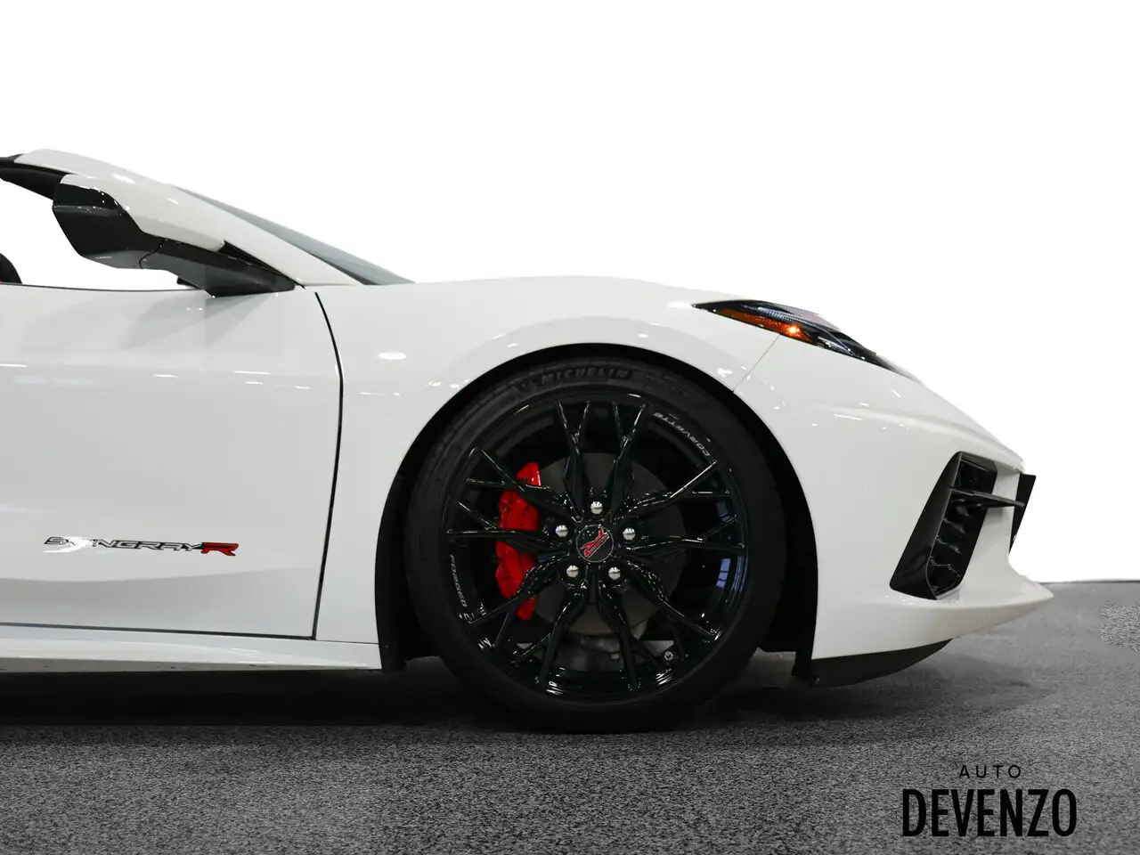 Chevrolet Corvette снимка Chevrolet Corvette