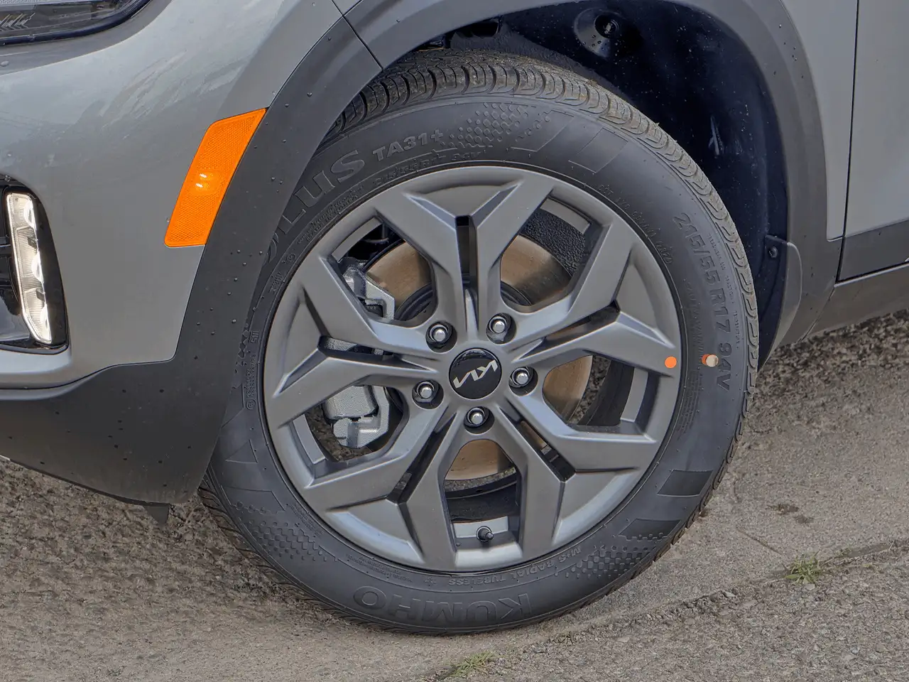 Kia Seltos снимка Kia Seltos
