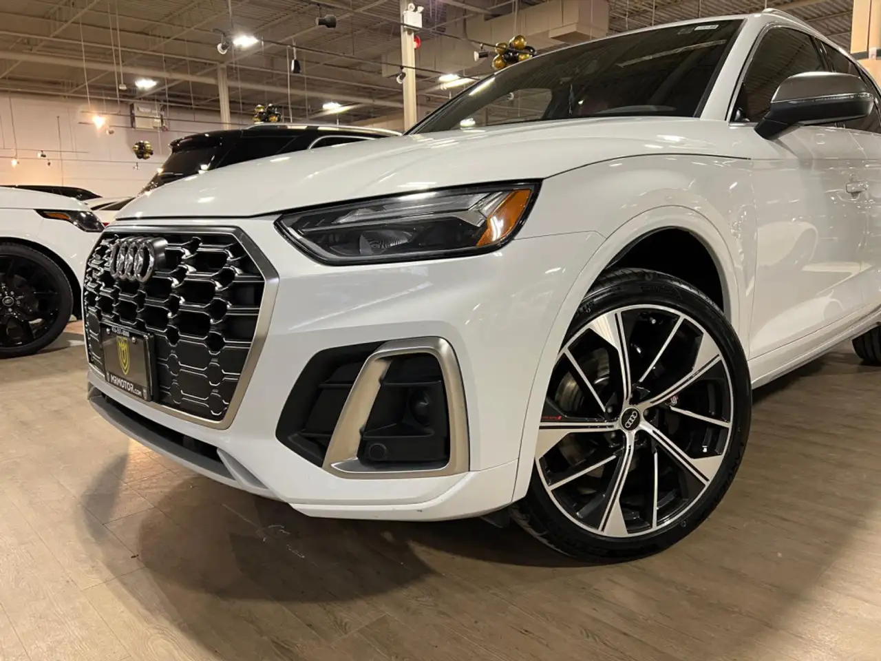 Audi SQ5 снимка Audi SQ5