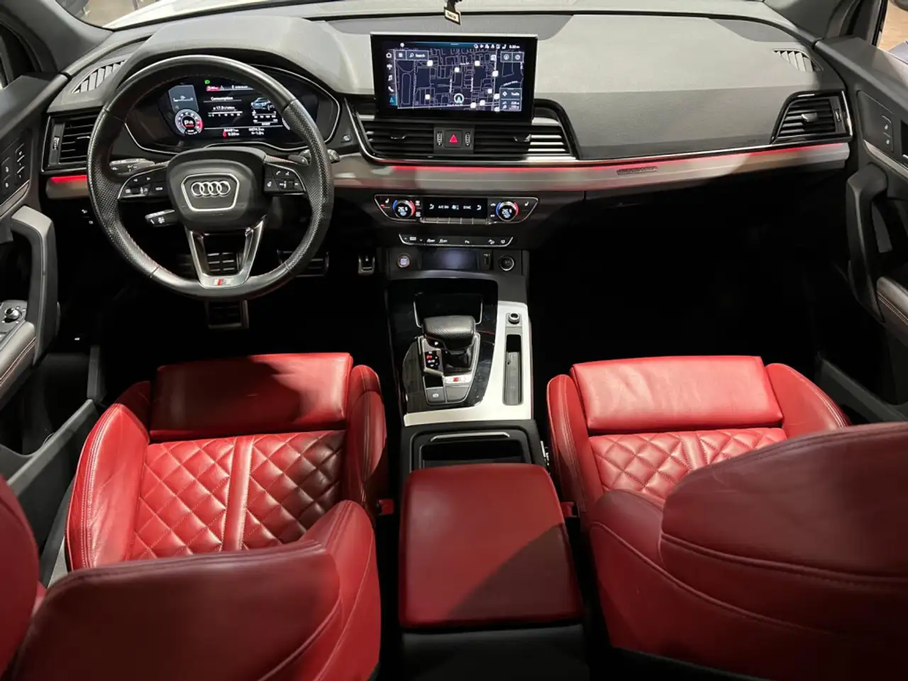 Audi SQ5 снимка Audi SQ5