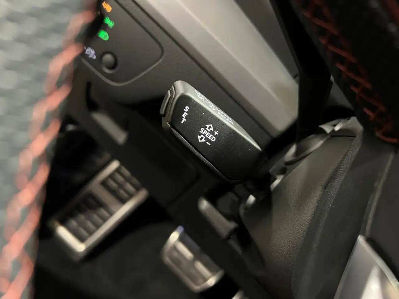 Audi SQ5 снимка Audi SQ5