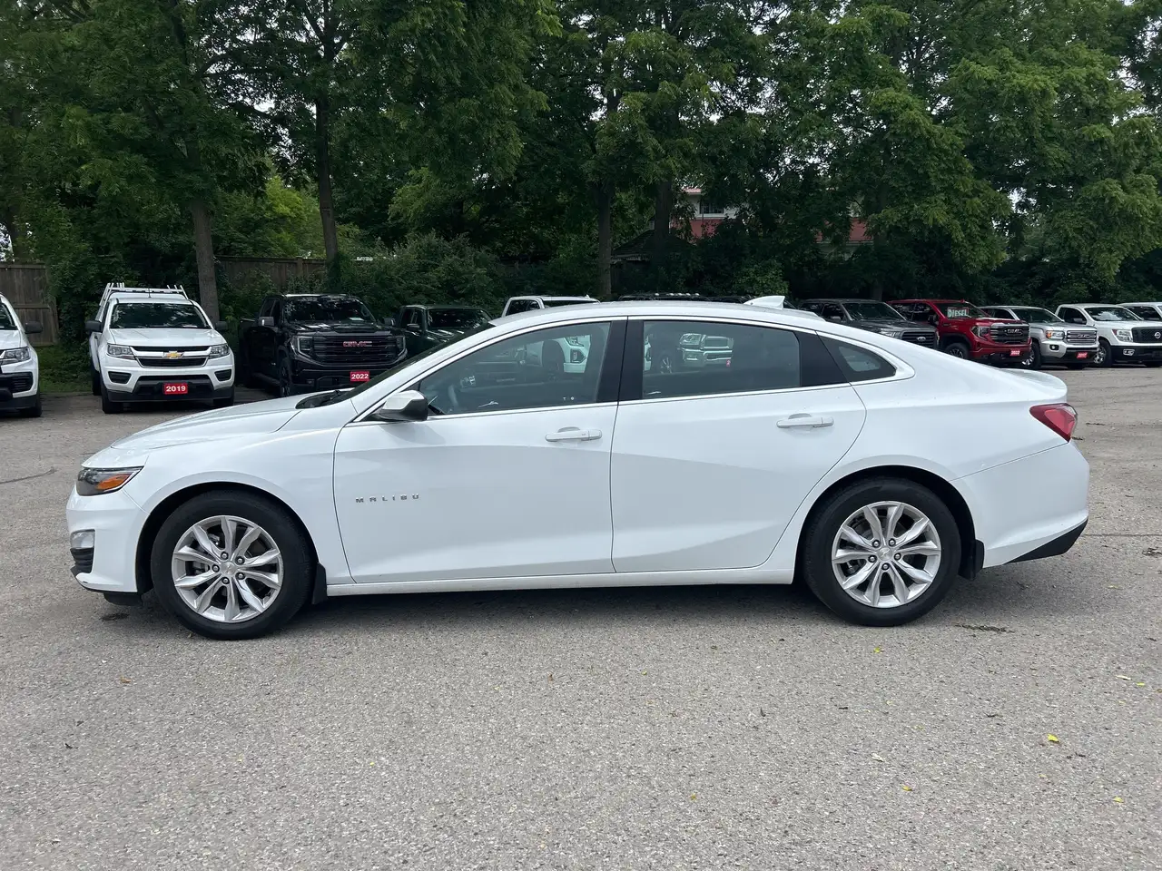 Chevrolet Malibu снимка Chevrolet Malibu