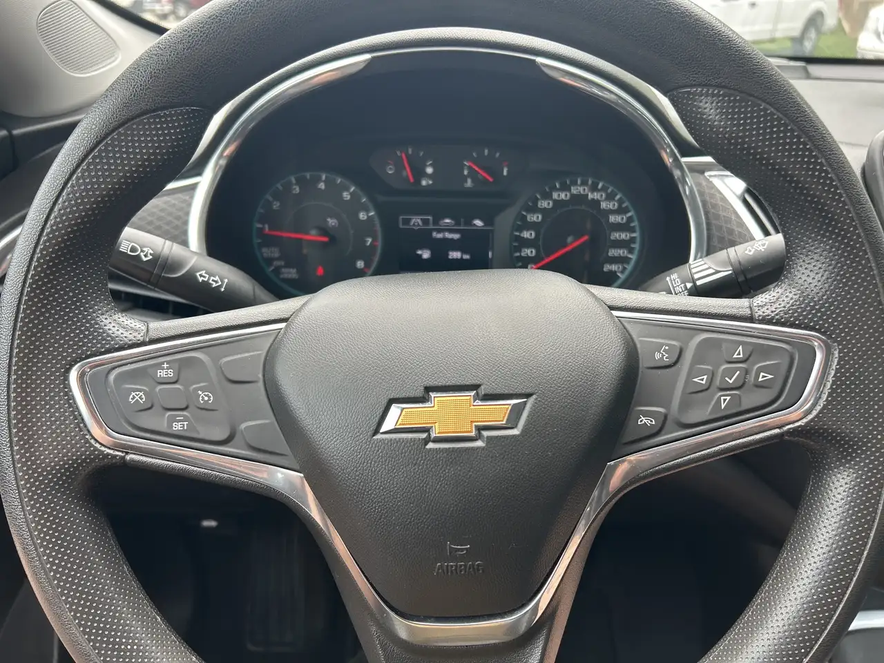 Chevrolet Malibu снимка Chevrolet Malibu