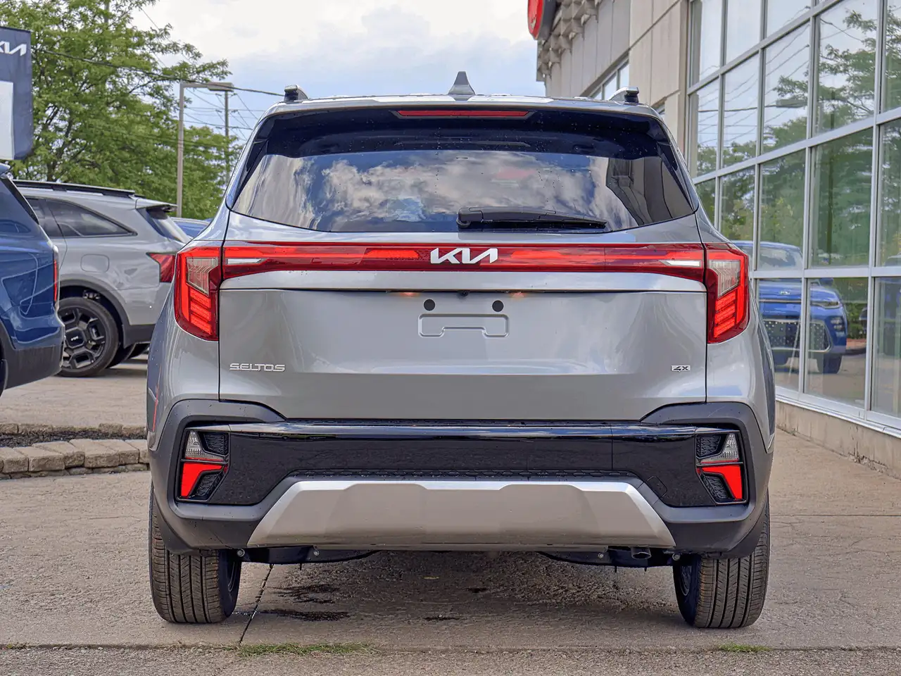 Kia Seltos снимка Kia Seltos