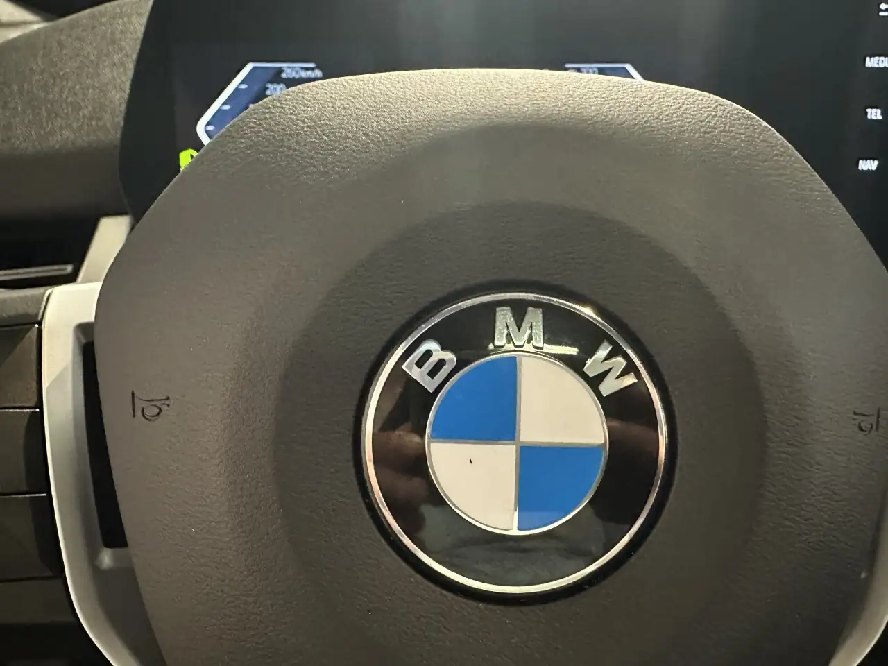 BMW X1 снимка BMW X1