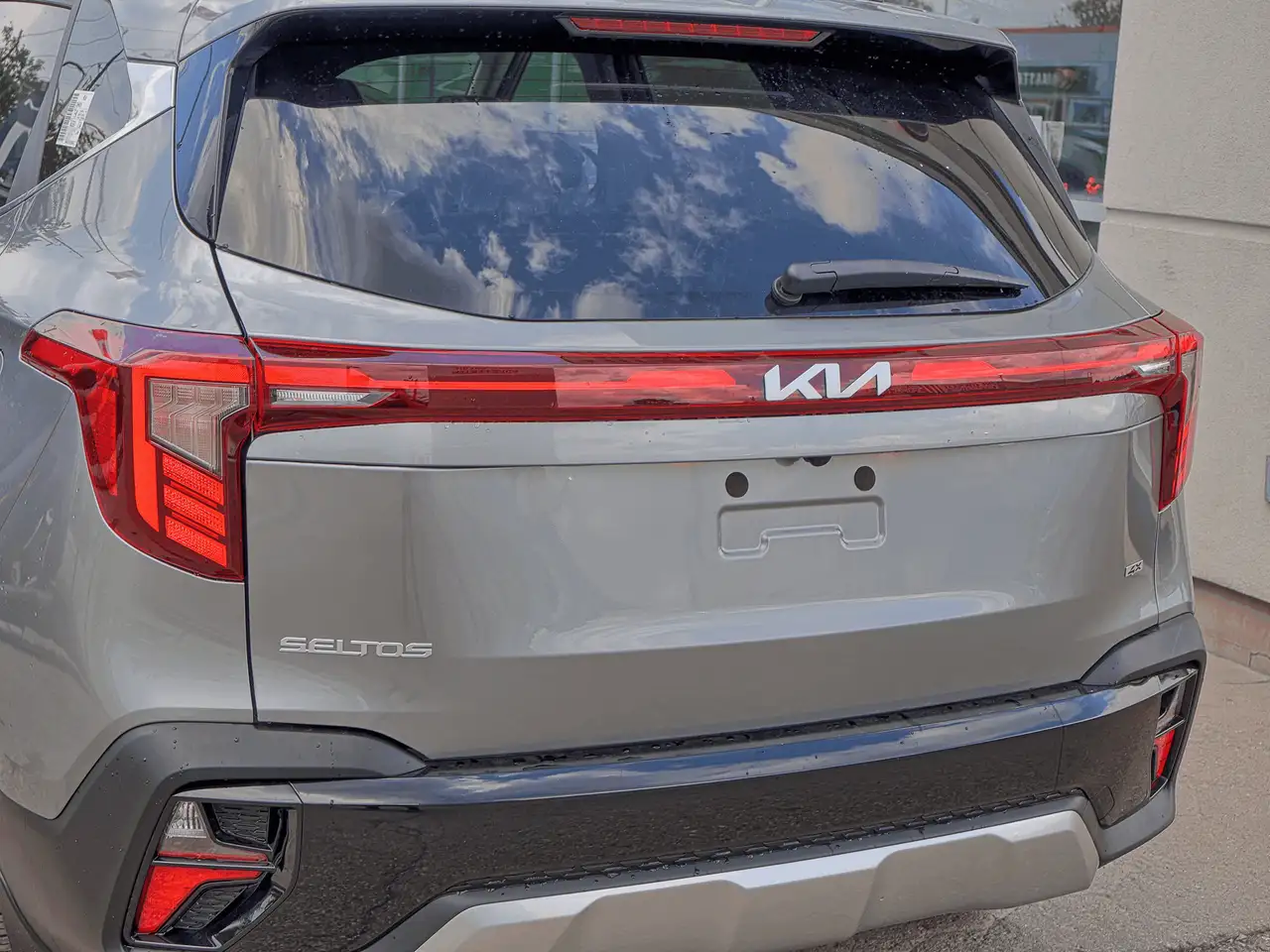 Kia Seltos снимка Kia Seltos