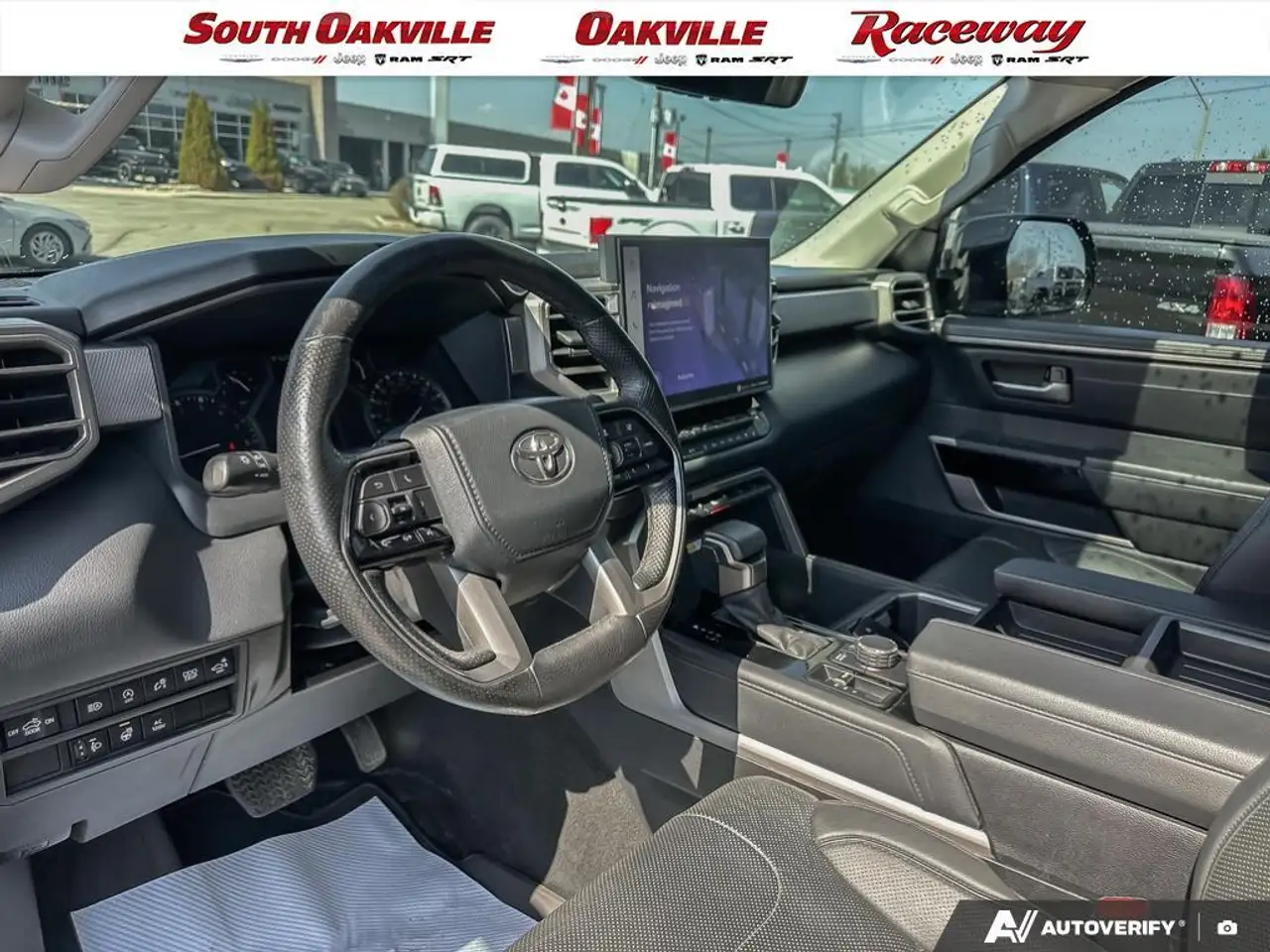 Toyota Tundra снимка Toyota Tundra