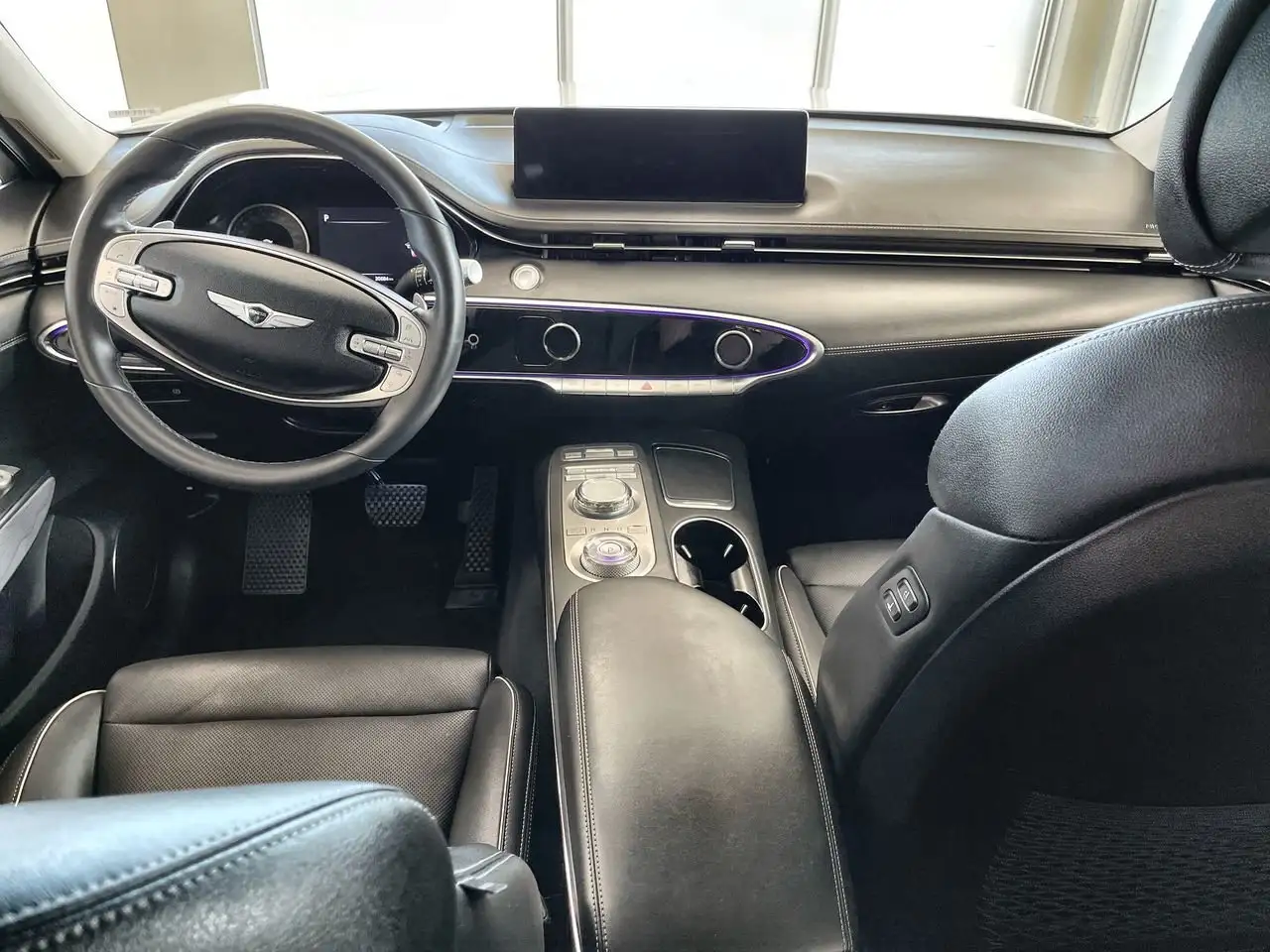 Genesis GV70 снимка Genesis GV70